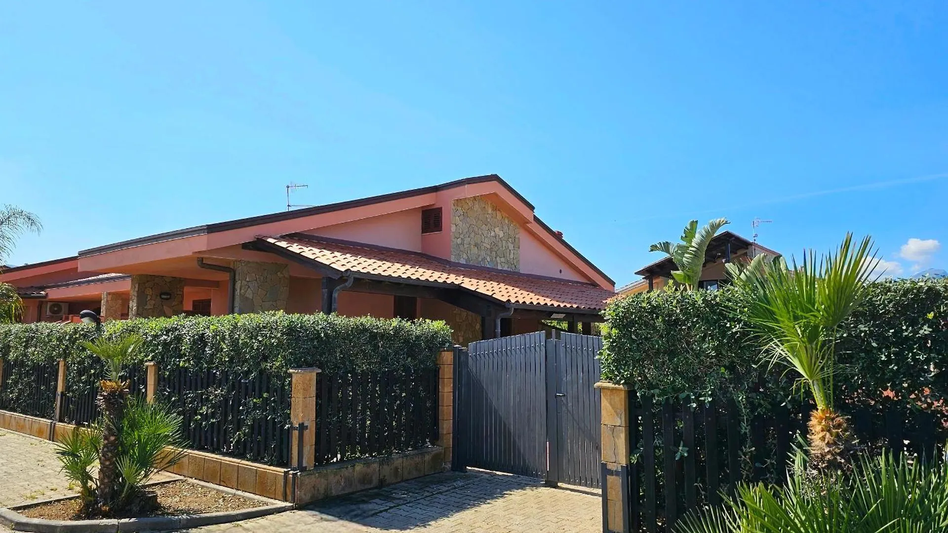 Costa Mediterranea Holiday Homes Campofelice Di Roccella