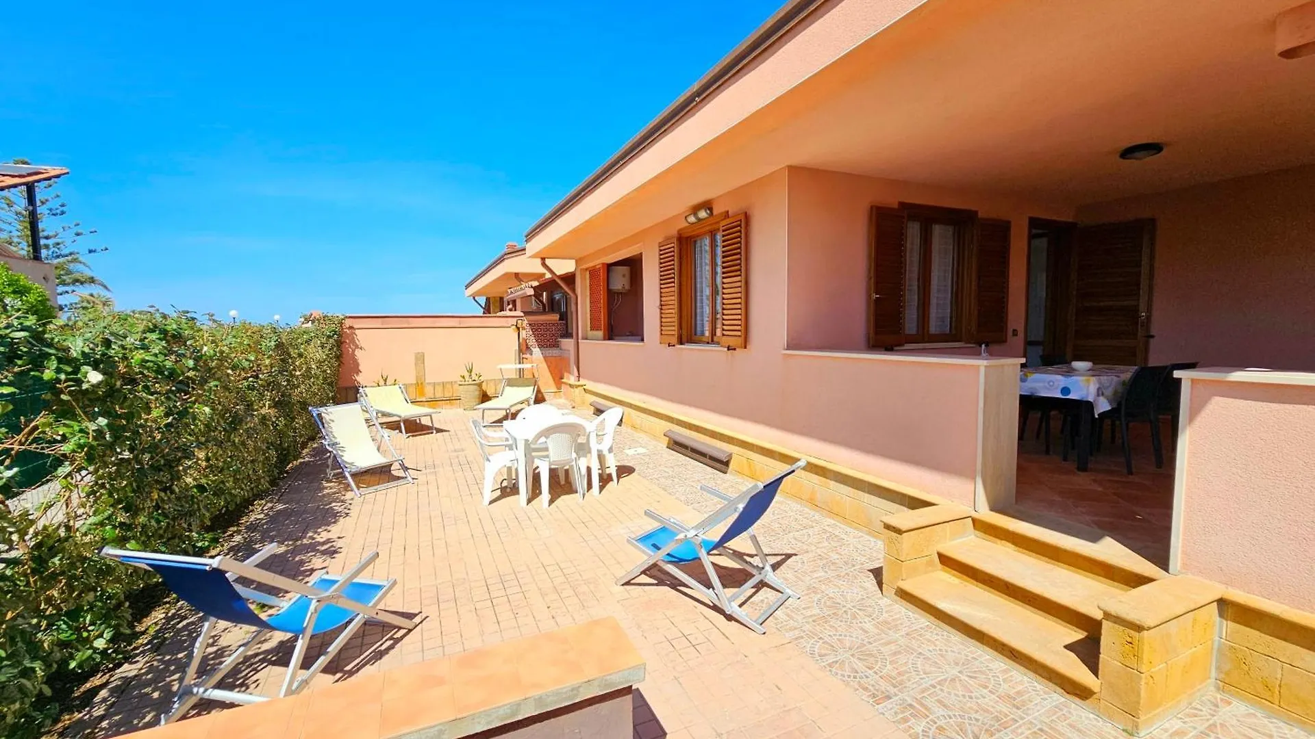 Costa Mediterranea Holiday Homes Campofelice Di Roccella 0*,  Italy